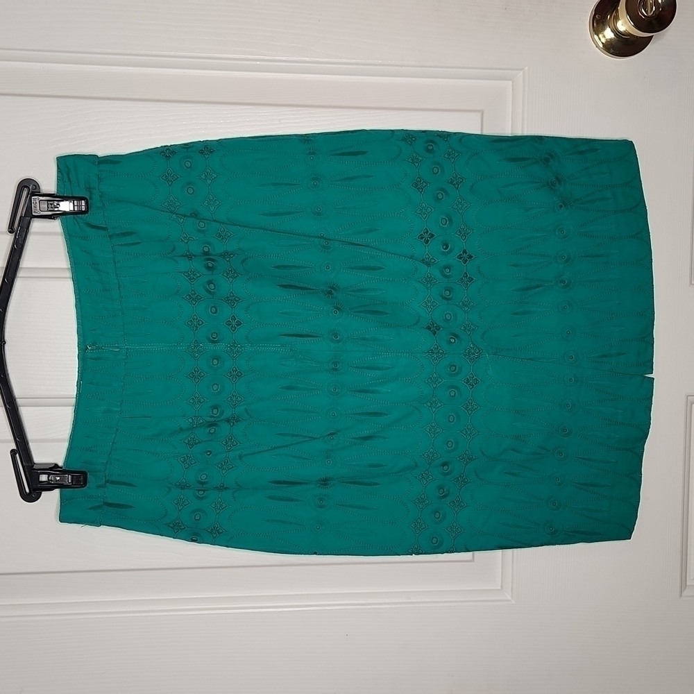 Loft Green Eyelet Pencil Skirt Size 0 NWOT - Picture 8 of 14